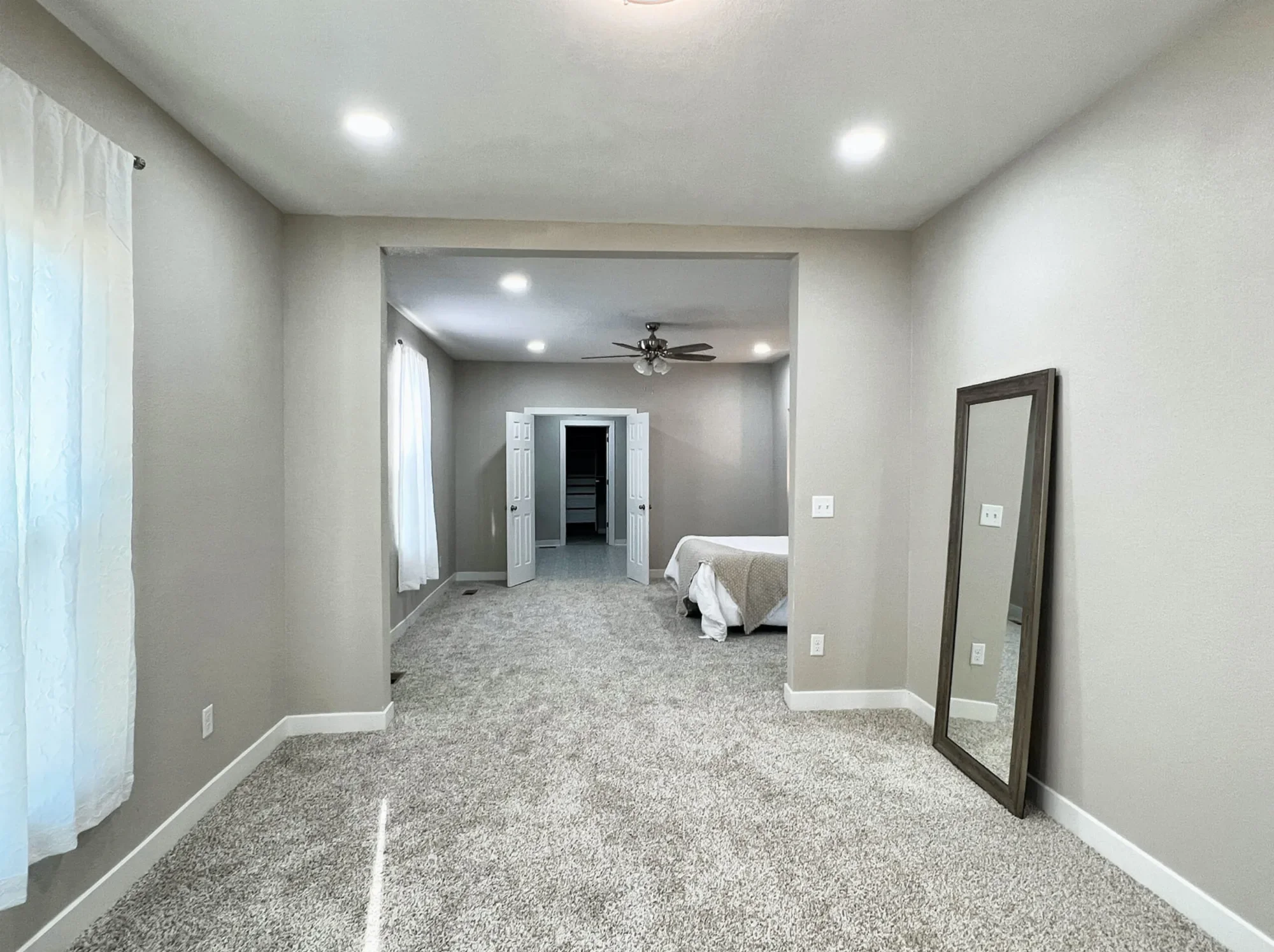 Why Hire a Home Remodel Contractor Today
